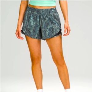 Hotty Hot Low-Rise Short 4"